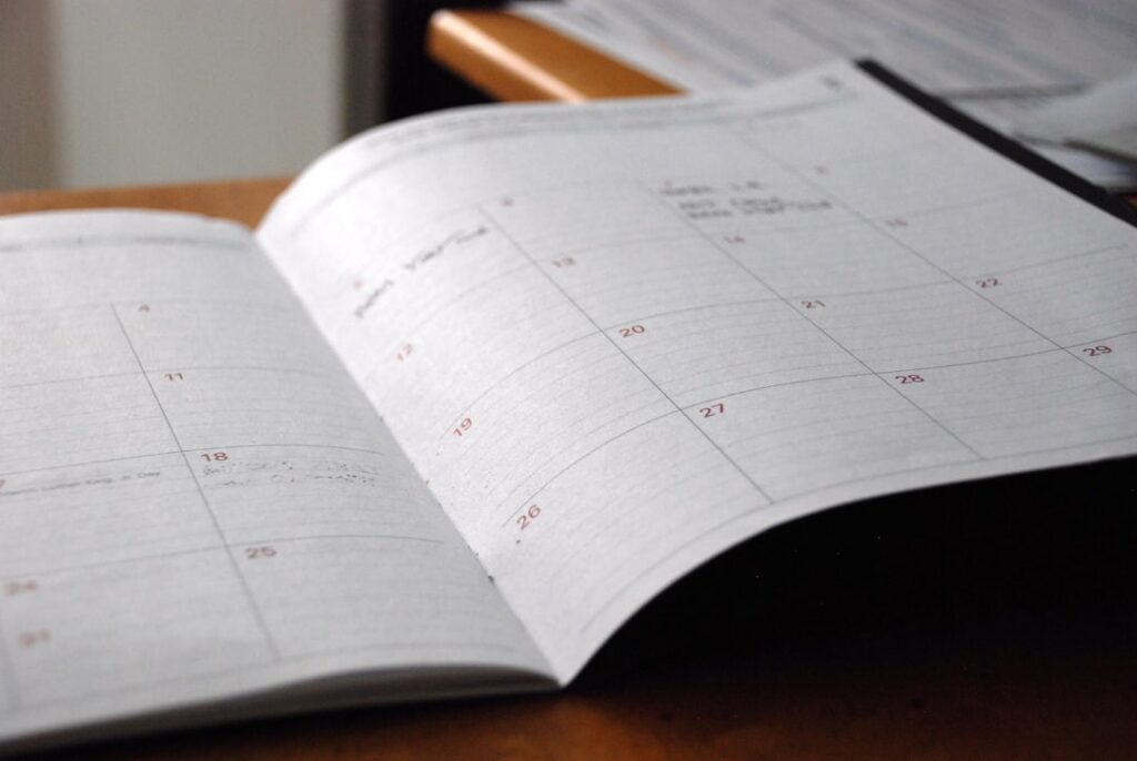 AI calendar assistant organizing schedules, meetings and daily priorities